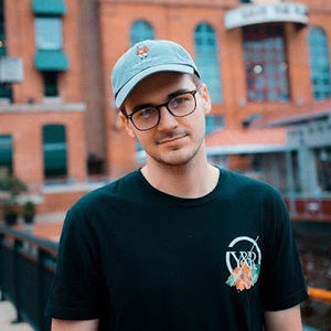 Meet your Posher, Cody